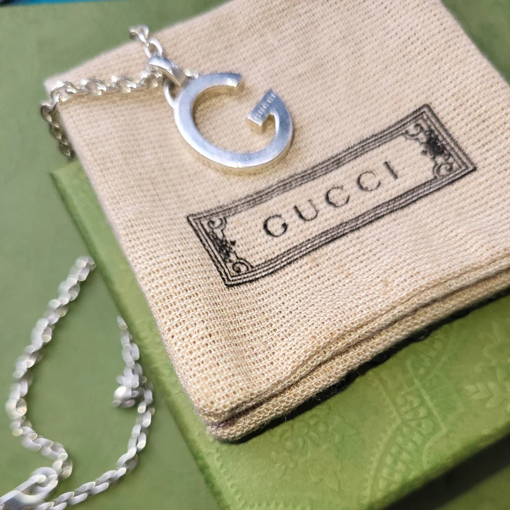 SALE! 🌟 GUCCI Statement G Necklace RARE